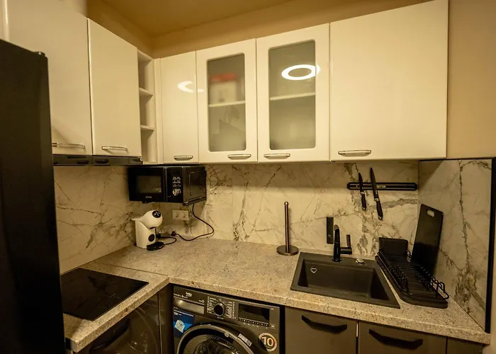 Aqua View Boutique Hotell 4*