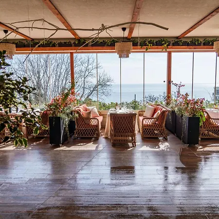 Aqua View Boutique Hotel
