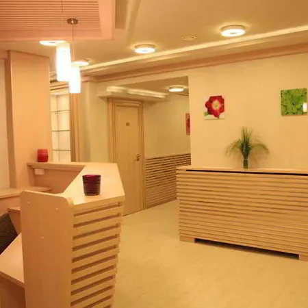 Aqua View Boutique מלון 4*